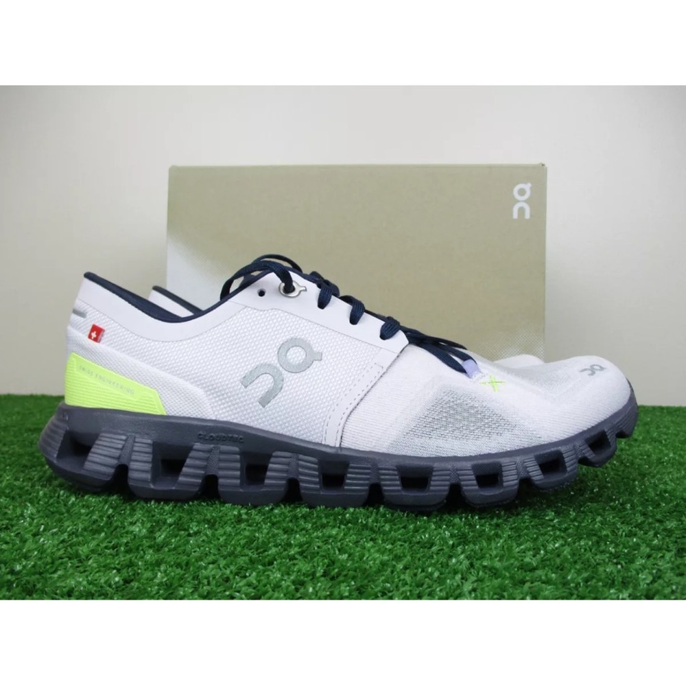 NEW On Cloud X 3 Womens 8.5 Shoes Orchid Iron Road Race Running Speed Trainer